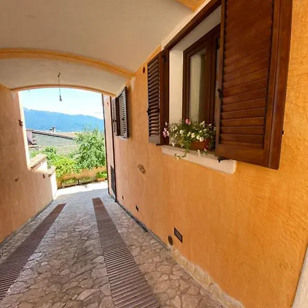 Peonia Bed & Breakfast Orgosolo